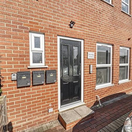 Guest Homes - Watledge House Apartment ทุกส์แบร์รี ภายนอก รูปภาพ