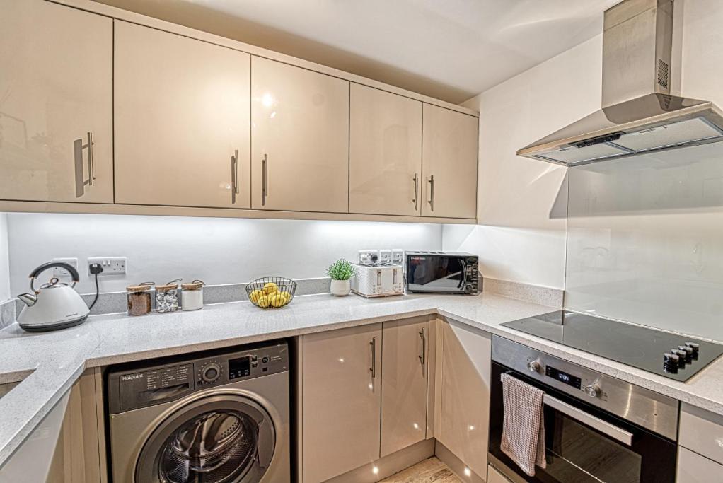Guest Homes - Watledge House Apartment ทุกส์แบร์รี ภายนอก รูปภาพ