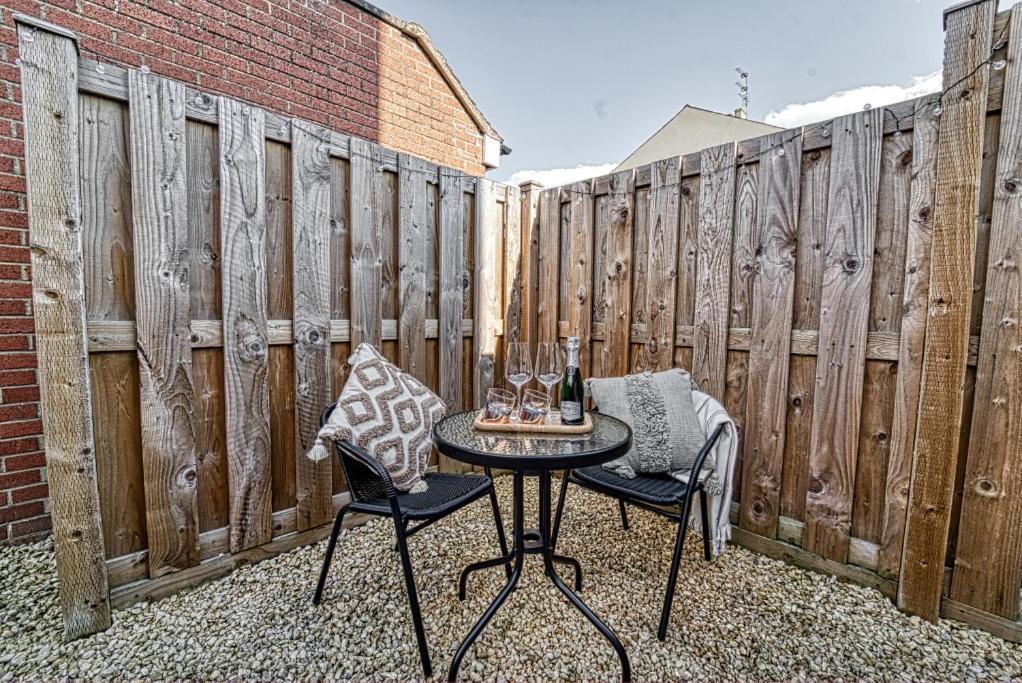 Guest Homes - Watledge House Apartment ทุกส์แบร์รี ภายนอก รูปภาพ