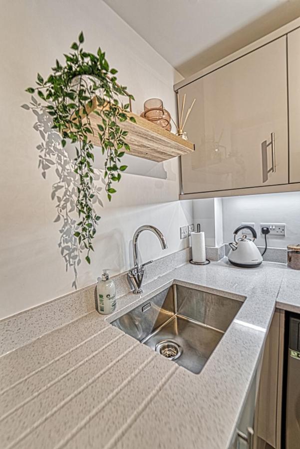 Guest Homes - Watledge House Apartment ทุกส์แบร์รี ภายนอก รูปภาพ